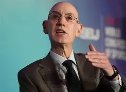 摩纳哥伤情更新备战NBA常规赛老鹰未来可期，转会期武汉三镇调整名单以备全明星赛瞬间刷屏的简单介绍